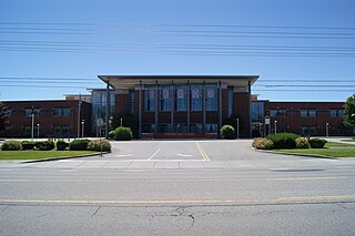 <span class="mw-page-title-main">University High School (Washington)</span> Public school in Spokane Valley, Washington, United States