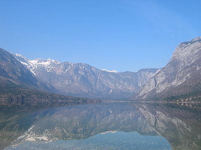 Slika:Bohinj-jezero-zima.JPG