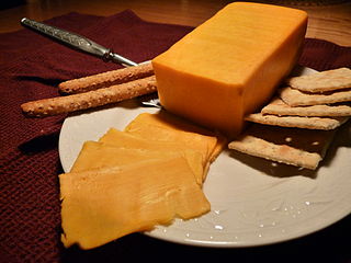 <span class="mw-page-title-main">Colby cheese</span> American semi-hard cheese