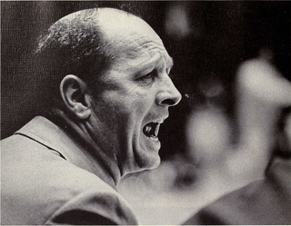 <span class="mw-page-title-main">Johnny Orr (basketball, born 1927)</span> American basketball player and coach (1927–2013)