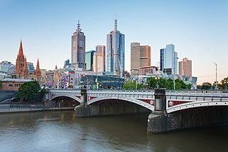 <span class="mw-page-title-main">Princes Bridge</span> Bridge across the Yarra River in Melbourne, Australia