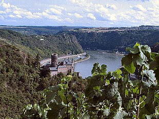 Loreley rock in Rhineland-Palatinate, part of UNESCO World heritage site Rhine Gorge Mittelrhein Burg Katz.jpg