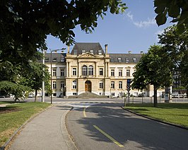 Hoofdgebouw van de Universiteit van Neuchâtel