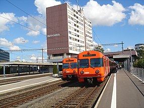 Trajnoj en la stacidomo de Worblaufen