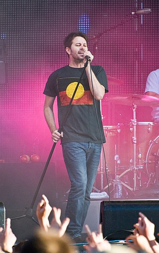 <span class="mw-page-title-main">Bernard Fanning</span> Australian singer-songwriter (born 1969)