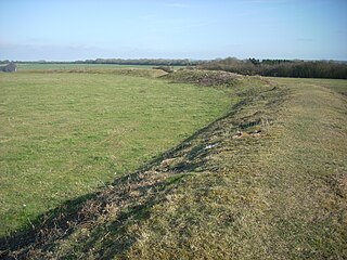 <span class="mw-page-title-main">Chiselbury</span> Iron Age hillfort in Wiltshire, England