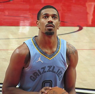 <span class="mw-page-title-main">De'Anthony Melton</span> American basketball player (born 1998)