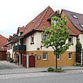 image=https://commons.wikimedia.org/wiki/File:Ebensfeld-Wohnhaus-6.jpg