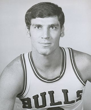 <span class="mw-page-title-main">Bob Kauffman</span> American basketball player and coach