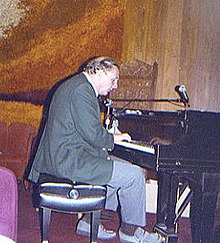 Jazz pianist Dave McKenna at the Village Jazz Lounge in Walt Disney World