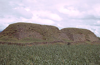 <span class="mw-page-title-main">Ihuatzio (archaeological site)</span> Archaeological site in Michoacán, Mexico