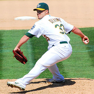 <span class="mw-page-title-main">Joey Devine</span> American baseball player (born 1983)