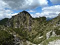 Monte Caplone, Cima Tombea vista dalla Bocca di Campei