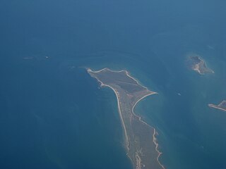 <span class="mw-page-title-main">Sweers Island</span> Island in Queensland, Australia