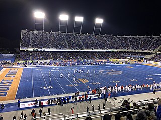 <span class="mw-page-title-main">Albertsons Stadium</span> American football stadium at Boise State University