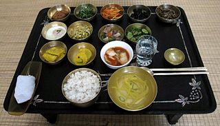 <span class="mw-page-title-main">North Korean cuisine</span> Culinary traditions of North Korea