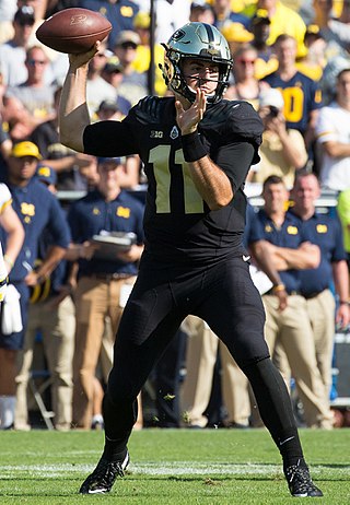 <span class="mw-page-title-main">David Blough</span> American football player and coach (born 1995)