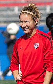 Kristie Mewis Association footballer