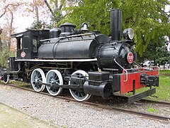 Máquina más antigua del museo. Matrícula 205 de Ferrocarriles del Estado. Construida por la casa Rogers en 1893.