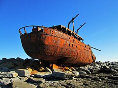 MV Plassy, Inisheer.jpg