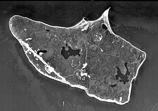 <span class="mw-page-title-main">Nomans Land (Massachusetts)</span> Uninhabited island in Massachusetts