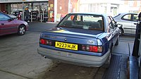 1991 Ford Sierra Sapphire 2.0 Ghia Automatic, showing the smoked rear lights in use from 1990-1993 (United Kingdom)