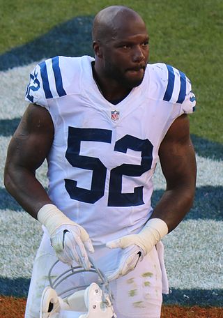 <span class="mw-page-title-main">D'Qwell Jackson</span> American football player (born 1983)