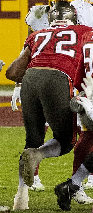 <span class="mw-page-title-main">Josh Wells</span> American football player (born 1991)