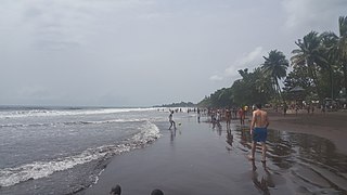 Tourist in Limbe Beach