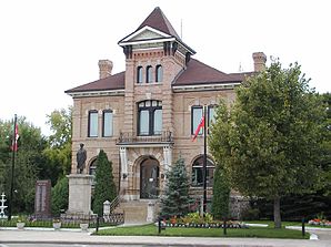 Neepawa Court House