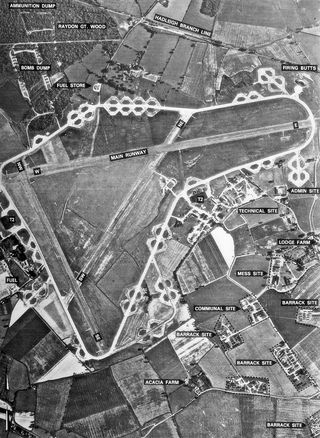 <span class="mw-page-title-main">RAF Raydon</span> RAF airbase in England, UK