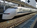 Shinkansen seri 300 di Okayama