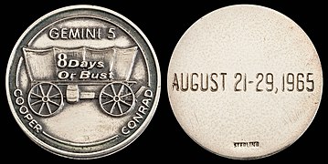 Gemini 5 Flown Silver Fliteline Medallion