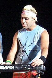 Kanal performing in 2002 TonyKanal.jpg