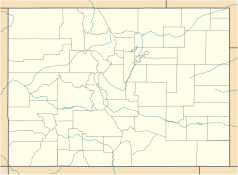 Mapa konturowa Kolorado, blisko centrum u góry znajduje się punkt z opisem „Coors Field”