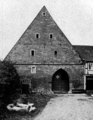 Mönchehof (Borgentreich), ehemaligen Zehntscheune des Klosters Hardehausen