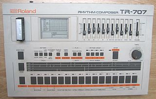 <span class="mw-page-title-main">Roland TR-707</span> Drum machine