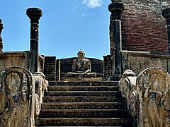 Vatadage de Polonnaruwa - Entrada