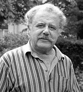 Eli Asser in 1990