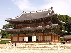 Injeongjeon aretoa, Changdeokgung (Seul, Hego Korea), 1395