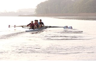 <span class="mw-page-title-main">Coxless four</span> Boat class used in competitive rowing