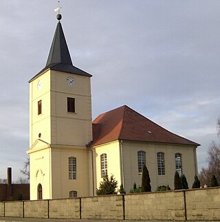 <span class="mw-page-title-main">Großderschau</span> Municipality in Brandenburg, Germany