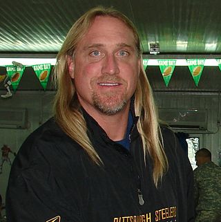 <span class="mw-page-title-main">Kevin Greene</span> American football player and coach (1962–2020)