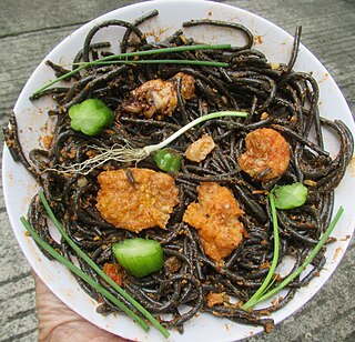 <span class="mw-page-title-main">Pancit choca</span> Filipino black seafood noodle dish