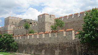 <span class="mw-page-title-main">Defensive wall</span> Fortification used to protect an area from potential aggressors