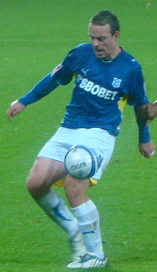 <span class="mw-page-title-main">Gavin Rae</span> Scottish footballer and manager