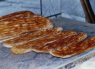 <span class="mw-page-title-main">Barbari bread</span> Iranian flatbread