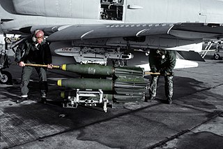 <span class="mw-page-title-main">Mark 81 bomb</span> Low-drag general-purpose bomb