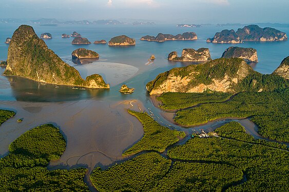 Aerial View of the Pang Nga Bay Photograph: User:Stéphane Bidouze