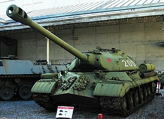 <span class="mw-page-title-main">IS-3</span> 1940s Soviet heavy tank